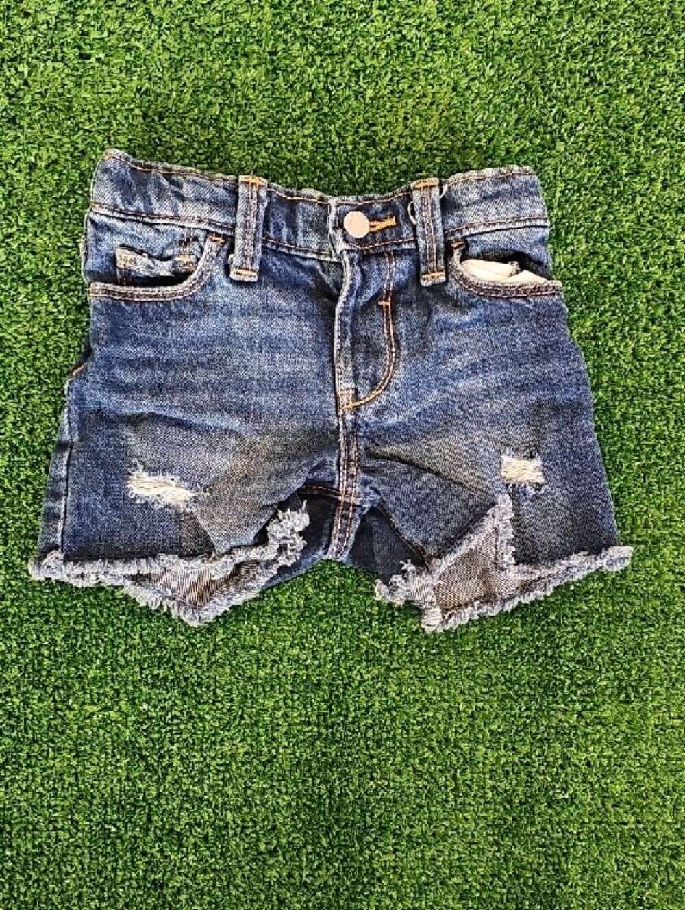 Old Navy/Carter's Leopard Print Baby Bodysuit with Distressed Denim Shorts - Picture 5 of 7